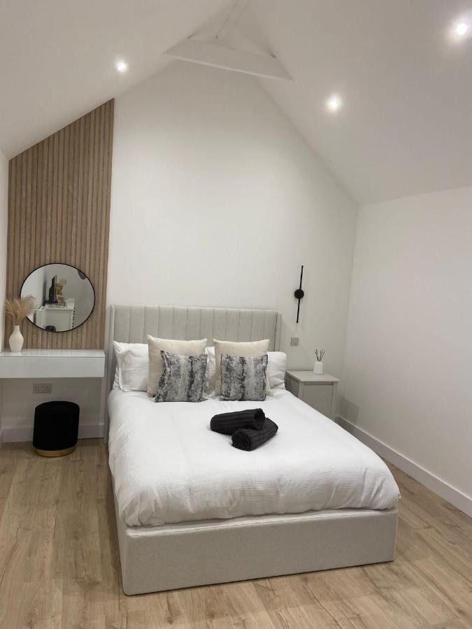 The Lodge Hideaway In Cowes Gurnard Exterior foto